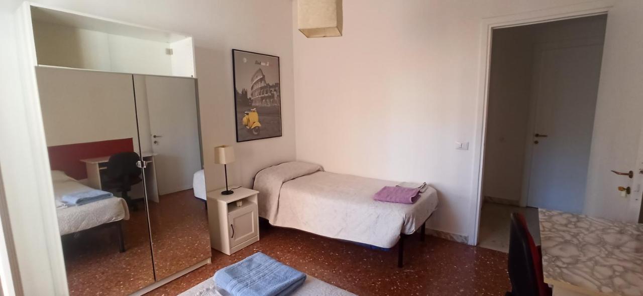 La Casa Di Nonno Apartment Roma Exterior foto
